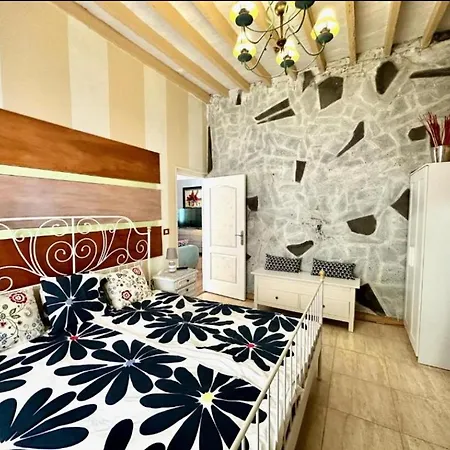 Casa Estrada * Caleta de Interián